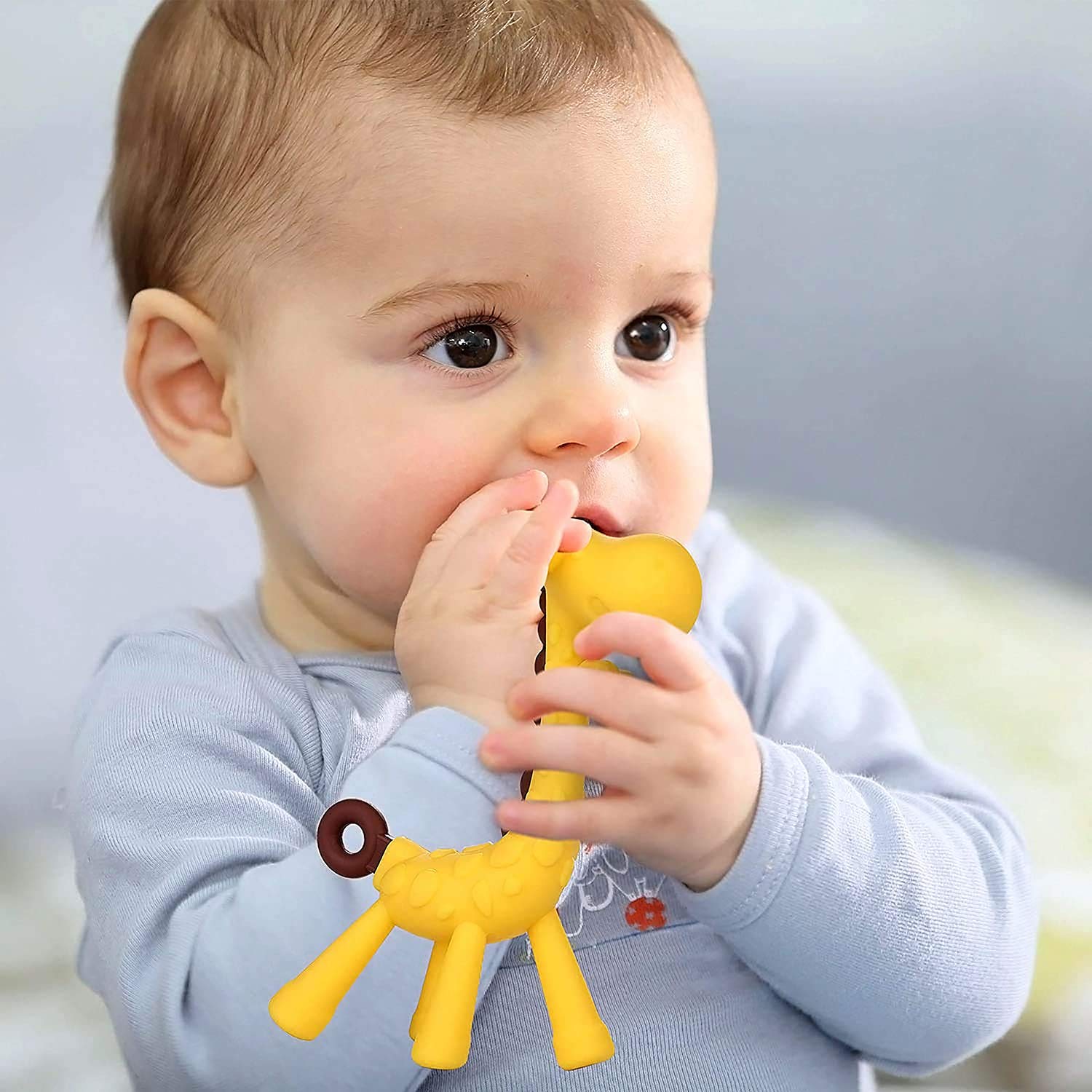 Smily Buds Giraffe Shape Food Grade| BPA Free Silicone Teething Soft Teether for Baby Teether