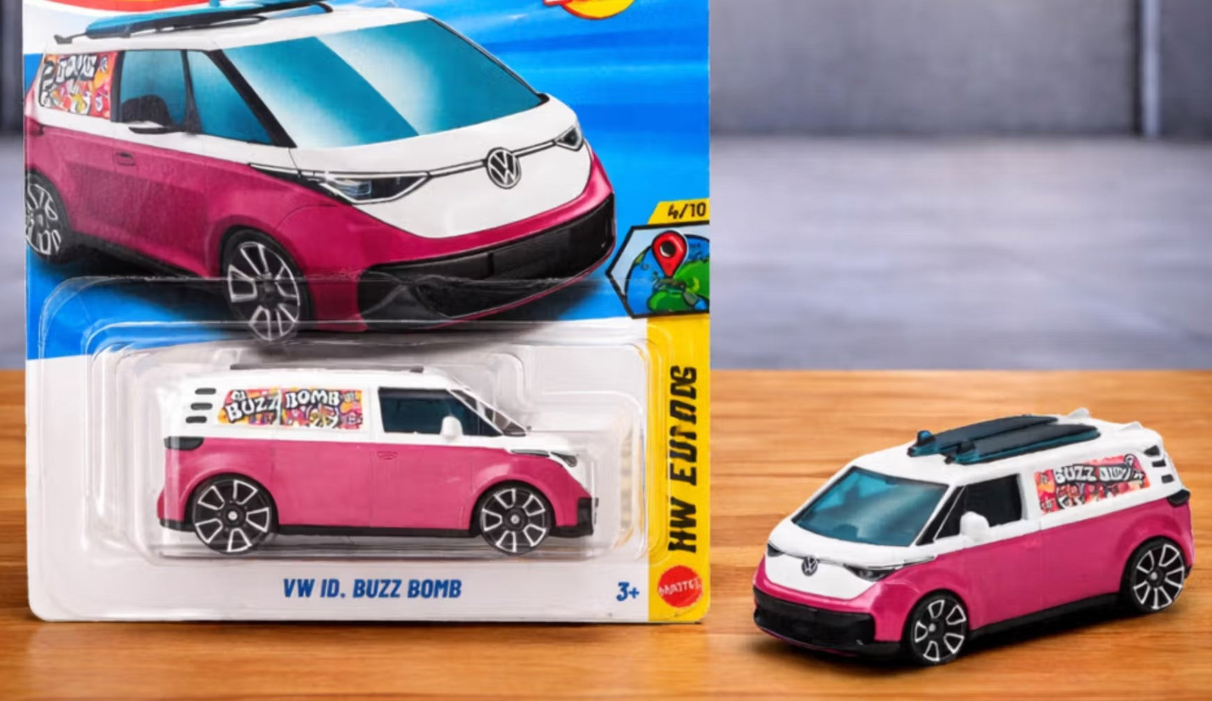 Smily Buds - Hot Wheels VW ID.Buzz Bomb HW Euro Ages 3 and Up 86/250 (Multi)