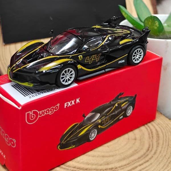 Smily Buds - 1:64 Scale Ferrari Series Model Collection Race Diecast Metal Model Car Black (FXX-K)