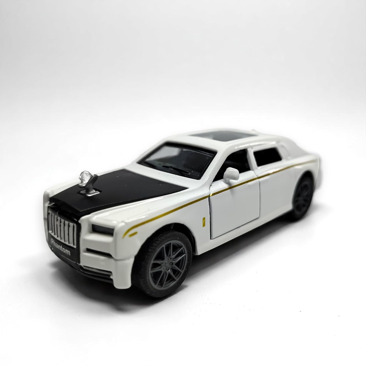 Smily Buds - Rolls-Royce Phantom Premium 1:36 Scale Die-Cast Metal Pull-Back Openable Doors, Lights and Music Car Toy
