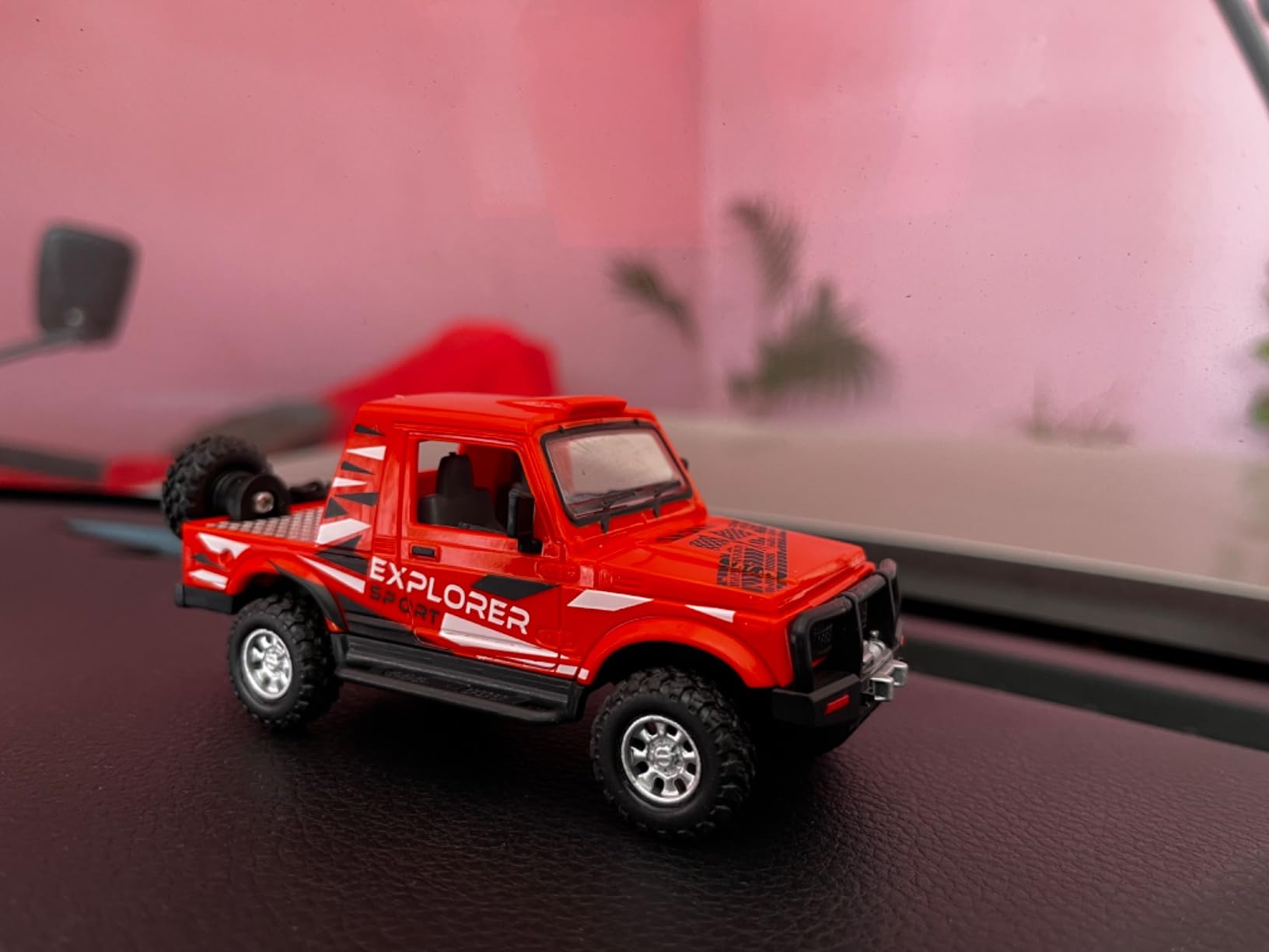 Smily Buds -  New Explorer Sport Die Cast Model Car For Kids