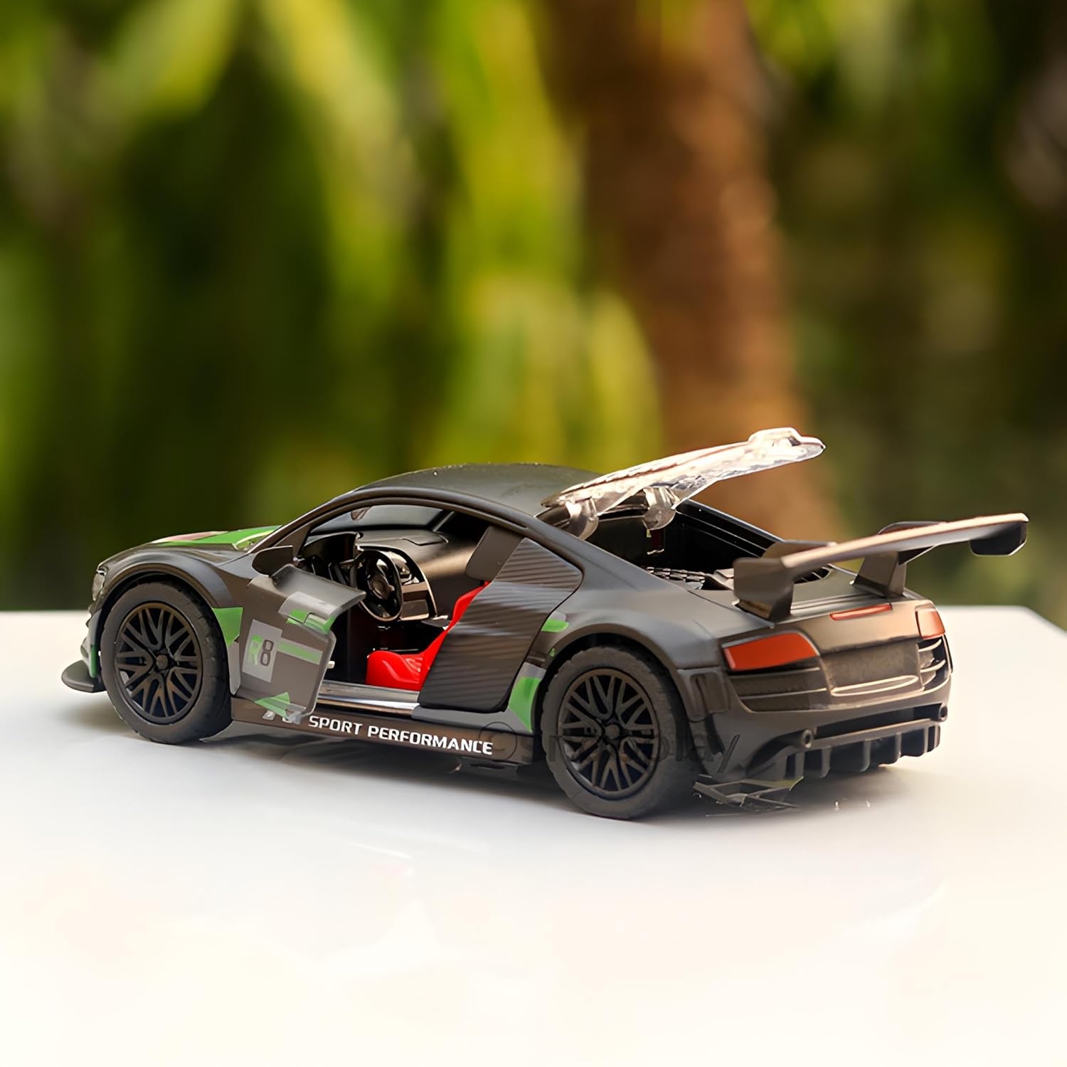 Smily Buds Premium Die-Cast Metal Mustang Sport Car Model 1:36 Scale