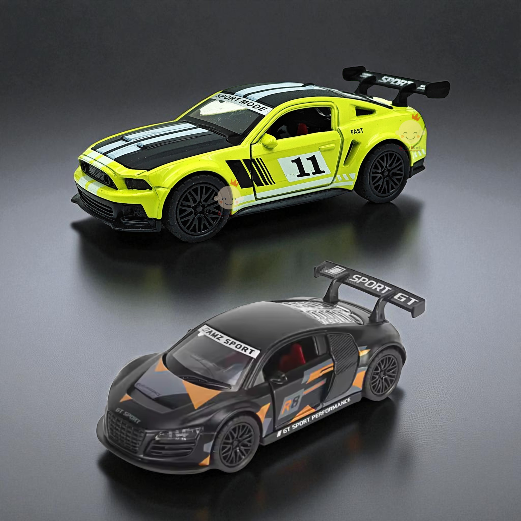 Smily Buds Premium Die-Cast Metal Mustang Sport Car Model 1:36 Scale Combo